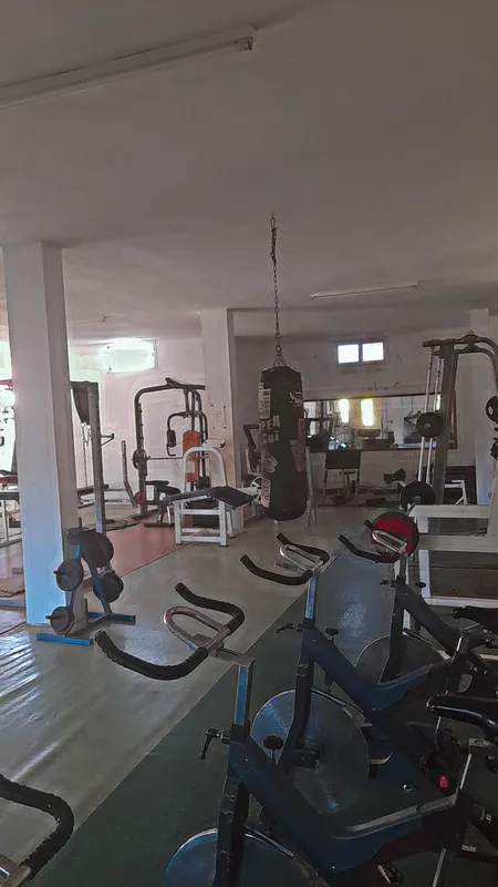Gold Gym