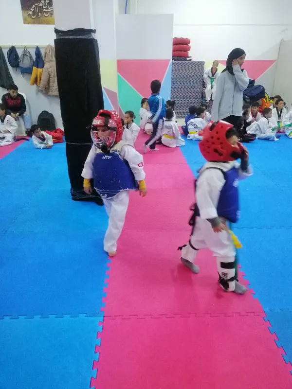 Salle de sport fitness sports