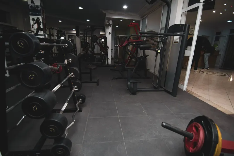 Salle de sport talel rades