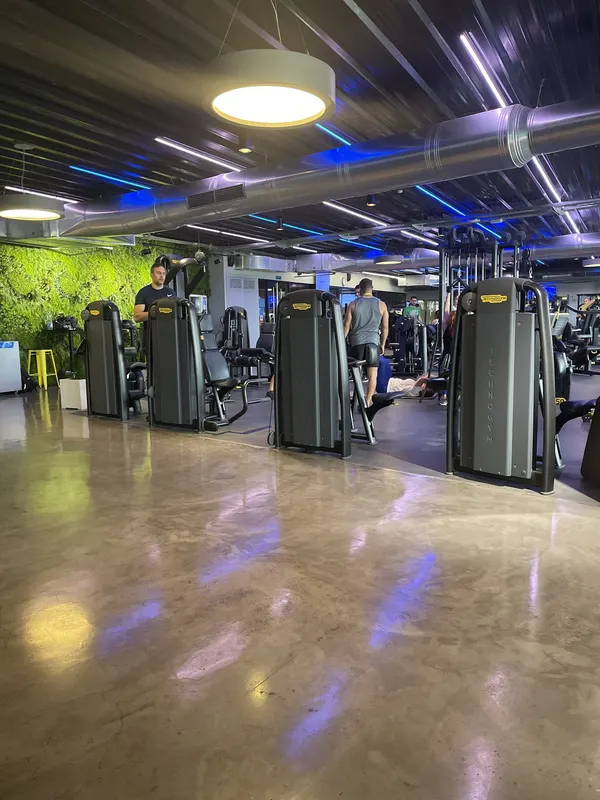 California Gym Soukra