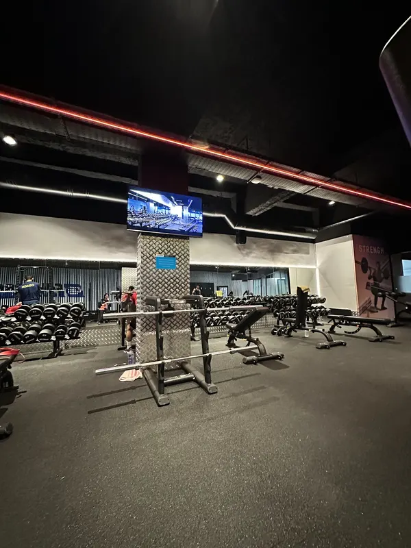 California Gym Jardins d'El Menzah