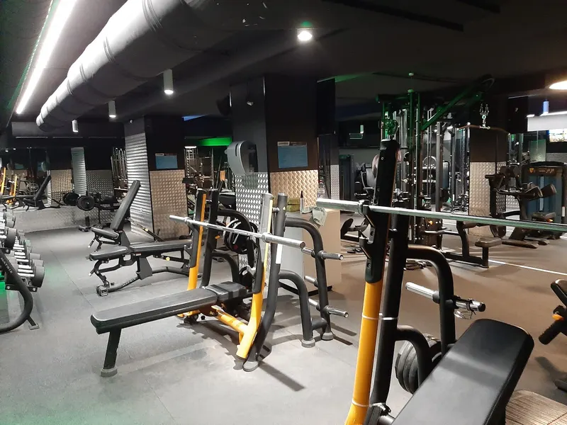 CALIFORNIA GYM BARDO