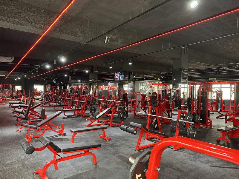 Newtech sport center