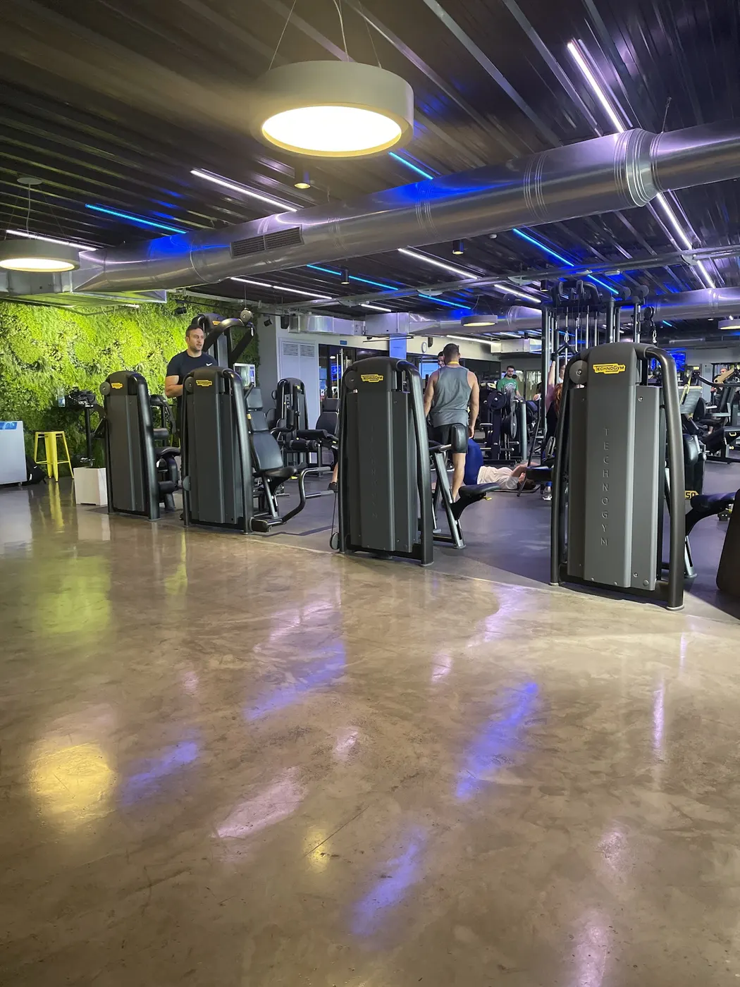 California Gym Soukra
