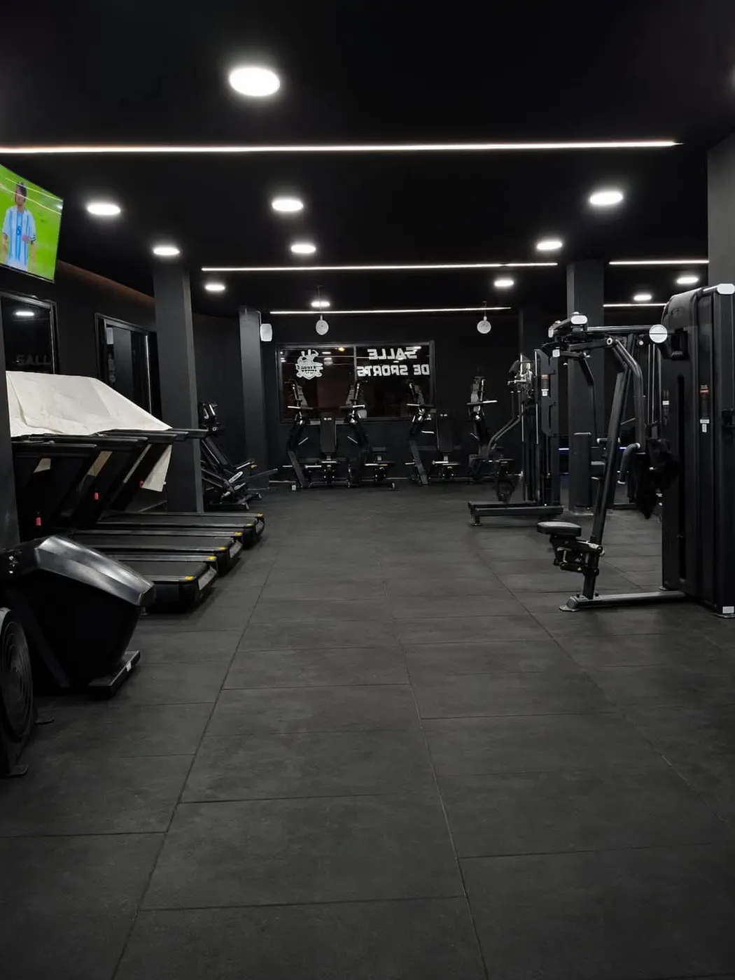 Muscle force salle de sport