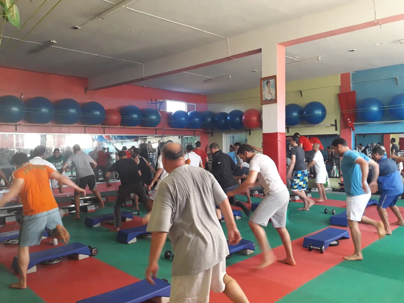 Salle de Sport pour Tous