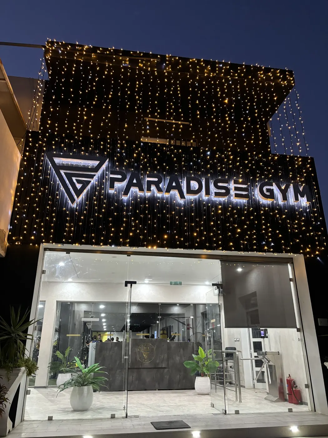 PARADISE GYM (Salle Anis )
